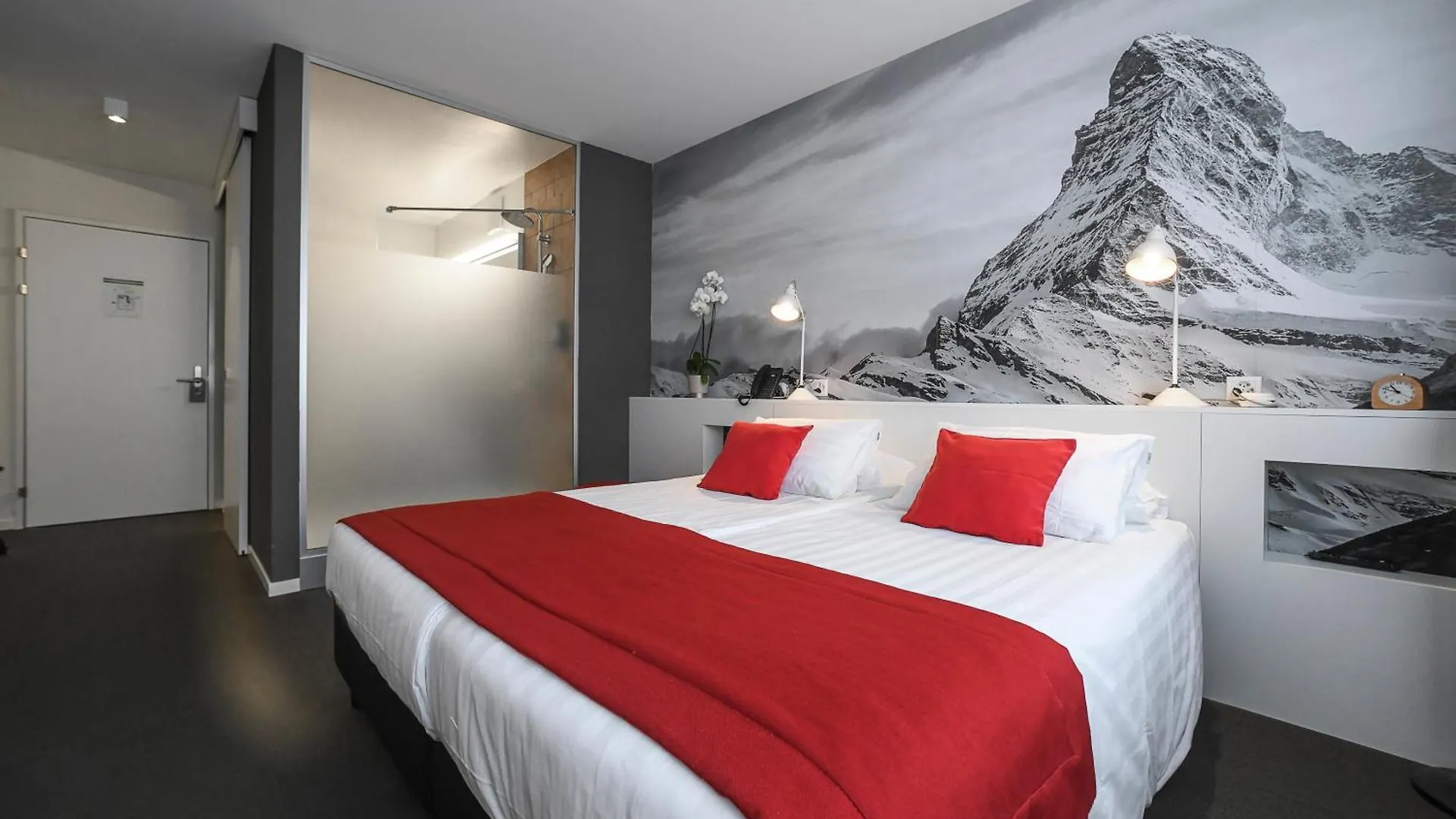 Home Swiss Hotel Geneva
